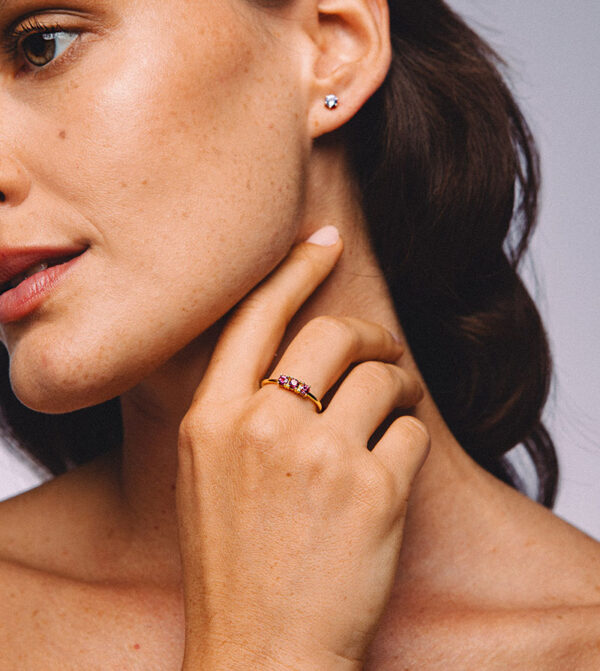 anillo oro 18k y turmalinas rosas